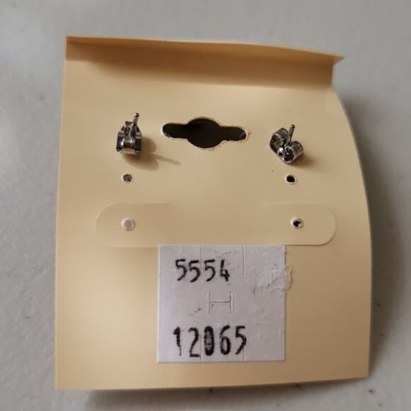 Teddy Bear Post Earrings Silver Tone Rhinestones Movable Key New OS - Picture 5 of 10